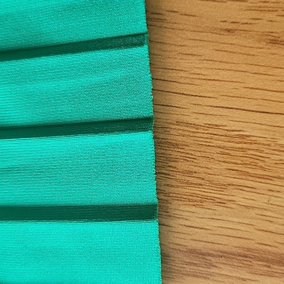 Jon & anna midi pleated skirt size large color green - Picture 11 of 11